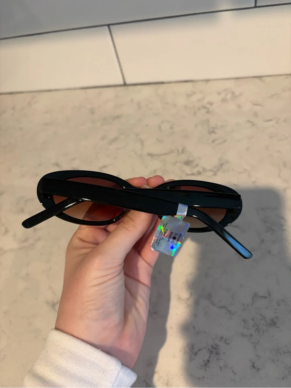 Black Oval Women’s Sunglasses